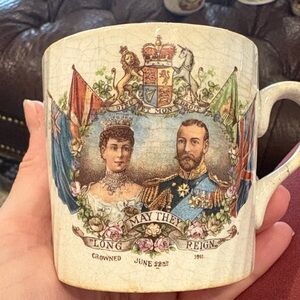 Vintage‎ Commemorative Mug with Royal Portraits King George V Queen Mary 1911